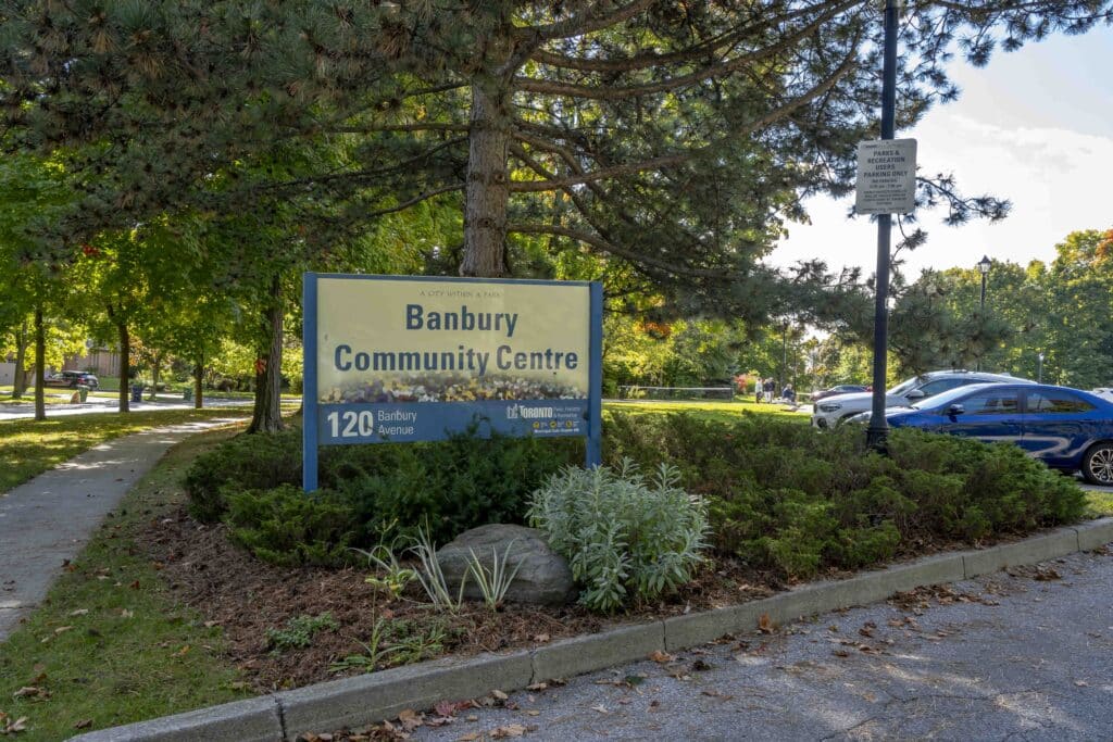 front sign of the banbury community centre